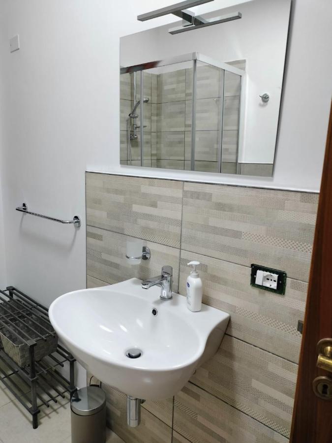 Villa Letizia Rooms & Apartments Noto Kültér fotó